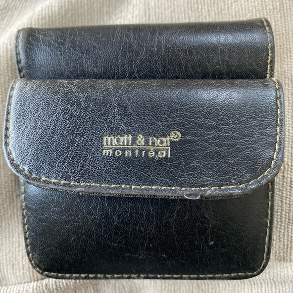 Matt & Nat Wallet - Picture 1 of 6